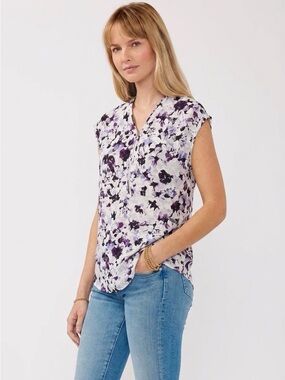 Dynamite Floral Blouse